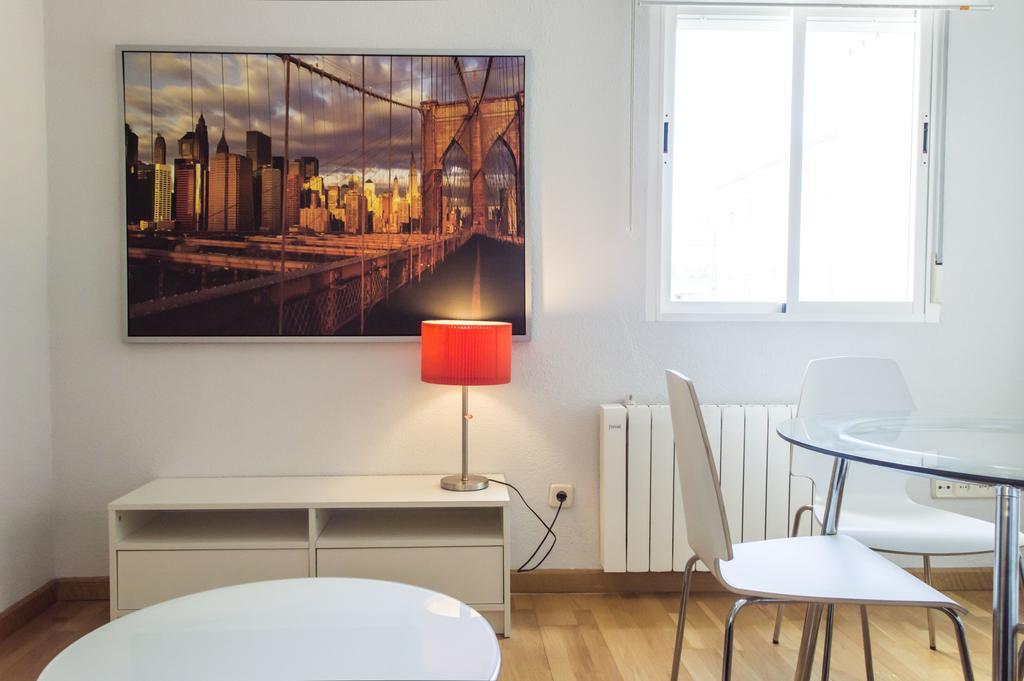 For You Rentals reina sofia apartment Madrid Exterior foto